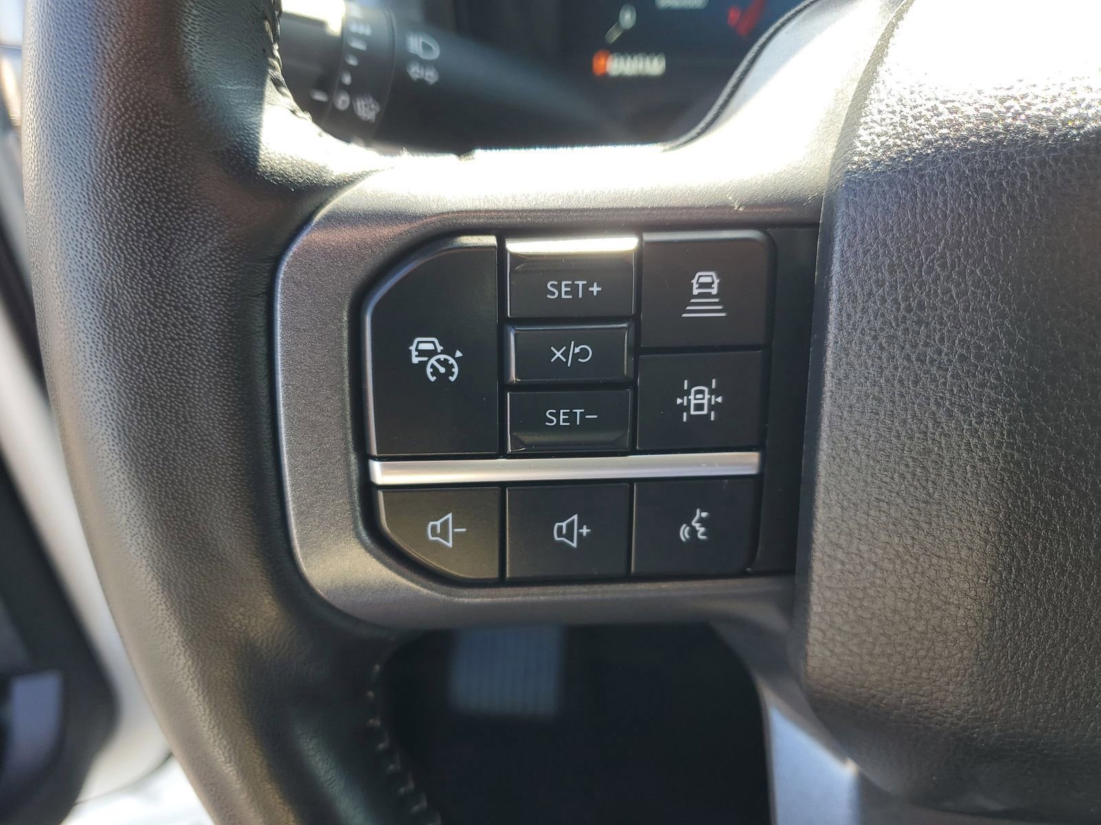 Certified 2024 Ford F150 Lariat w/ Equipment Group 502A High AWD/4WD image 20