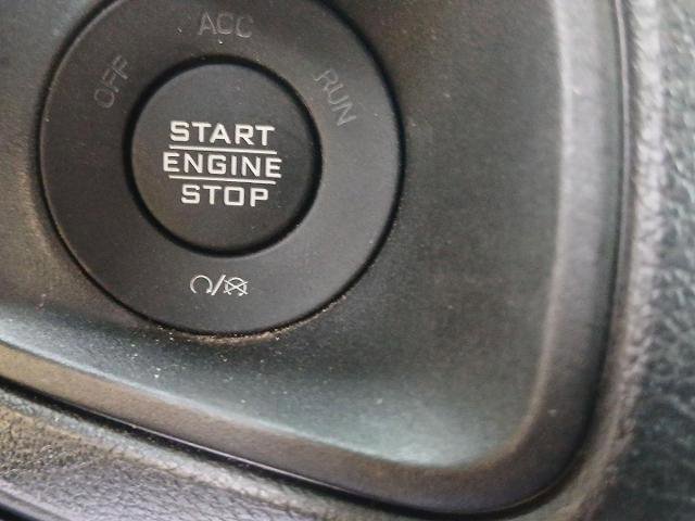 Used 2024 Jeep Gladiator Sport image 15