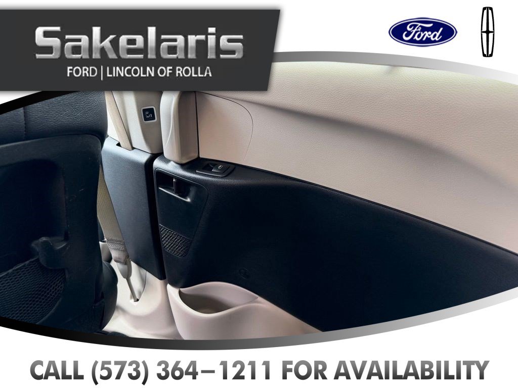 Used 2022 Chrysler Pacifica Touring-L FWD image 39