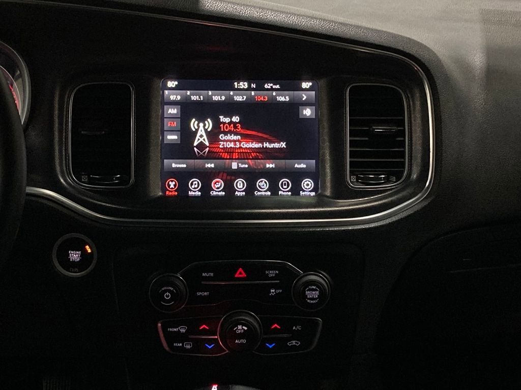 Used 2017 Dodge Charger R/T image 18