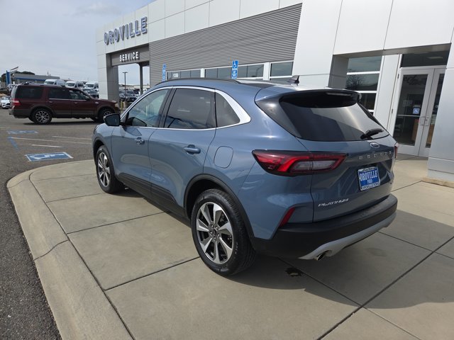 Certified 2024 Ford Escape Platinum image 3