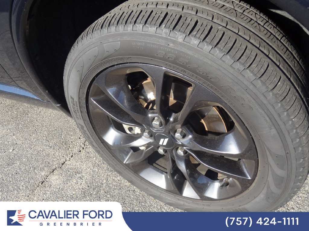 Used 2025 Dodge Durango GT AWD/4WD image 14