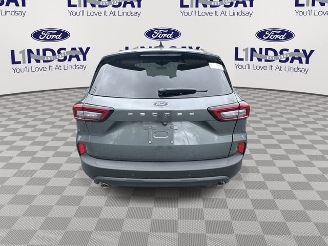 Certified 2025 Ford Escape ST-Line w/ Tech Pack #1 FWD image 4