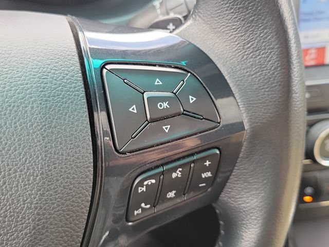 Certified 2017 Ford Explorer XLT w/ Equipment Group 202A FWD image 17