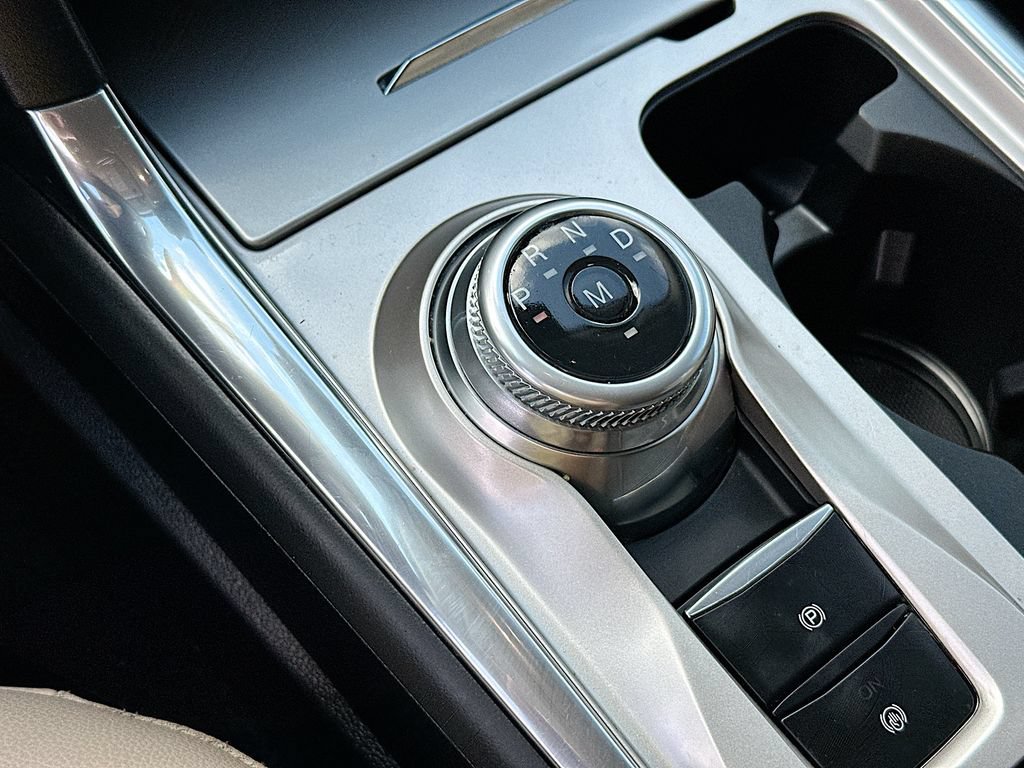 Certified 2020 Ford Explorer Limited RWD image 22