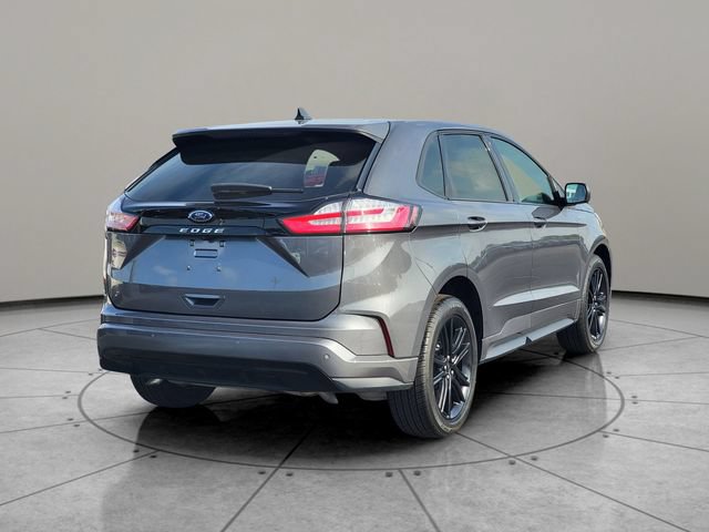 Certified 2024 Ford Edge ST-Line AWD/4WD image 12