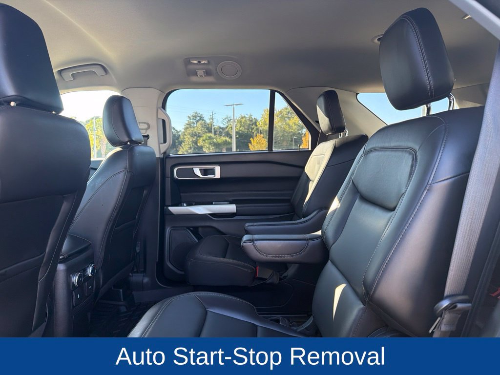 Certified 2022 Ford Explorer XLT w/ Equipment Group 202A RWD image 21