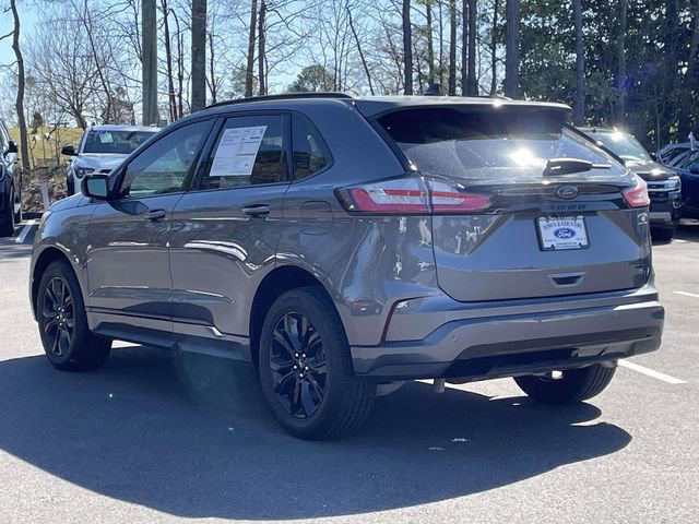 Certified 2024 Ford Edge SE w/ Black Appearance Package image 27