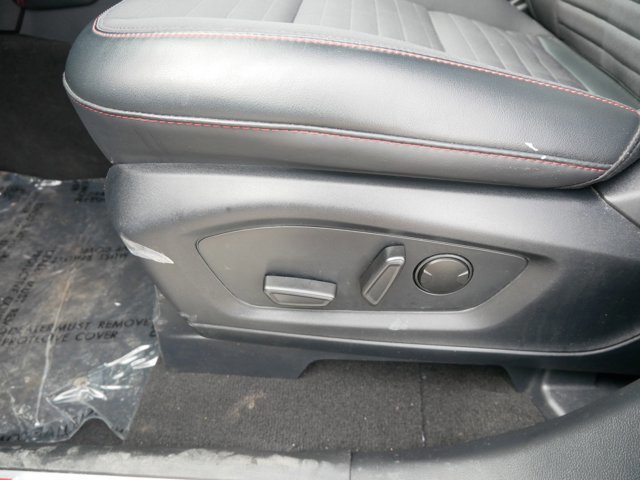 Certified 2025 Ford Explorer ST-Line w/ ST-Line Street Pack image 8