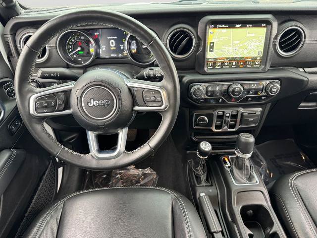 Used 2023 Jeep Wrangler Unlimited Sahara w/ Cold Weather Group AWD/4WD image 11