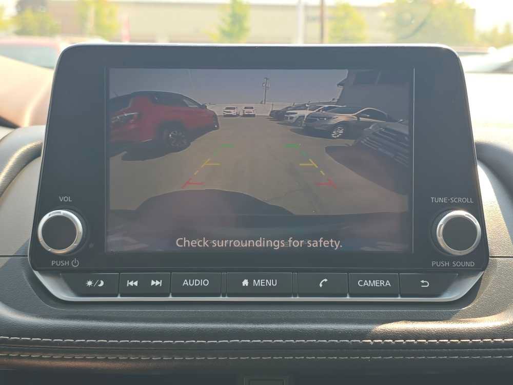 Used 2023 Nissan Rogue S AWD/4WD image 19