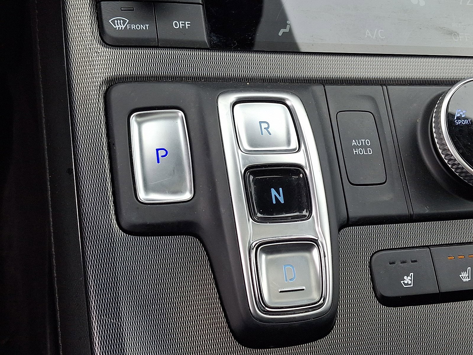 Used 2024 Hyundai Palisade Calligraphy image 14