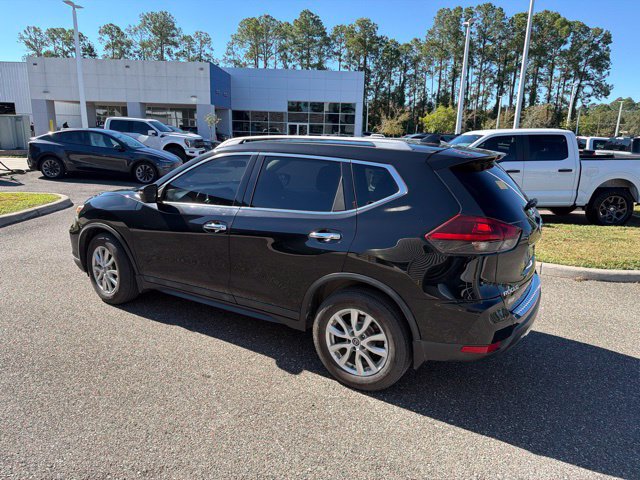 Used 2018 Nissan Rogue SV FWD image 9