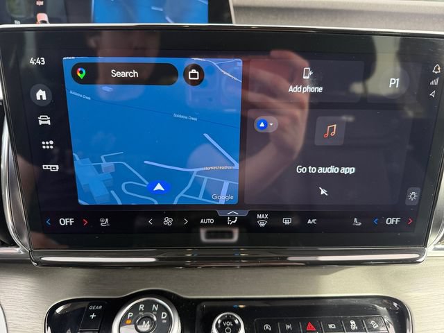 Certified 2025 Ford Expedition Platinum AWD/4WD image 17