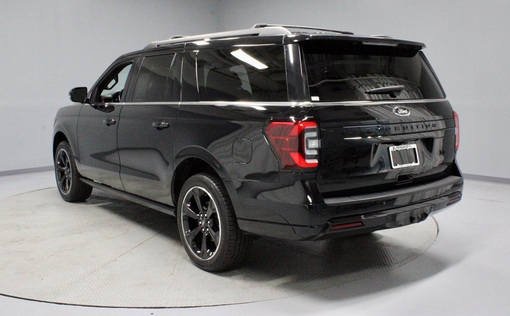 Certified 2022 Ford Expedition Max Limited image 3
