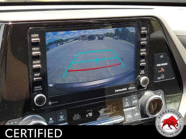 Used 2022 Toyota Highlander XLE FWD image 28