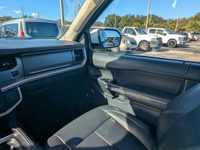 Certified 2024 Ford Expedition Max XLT image 15