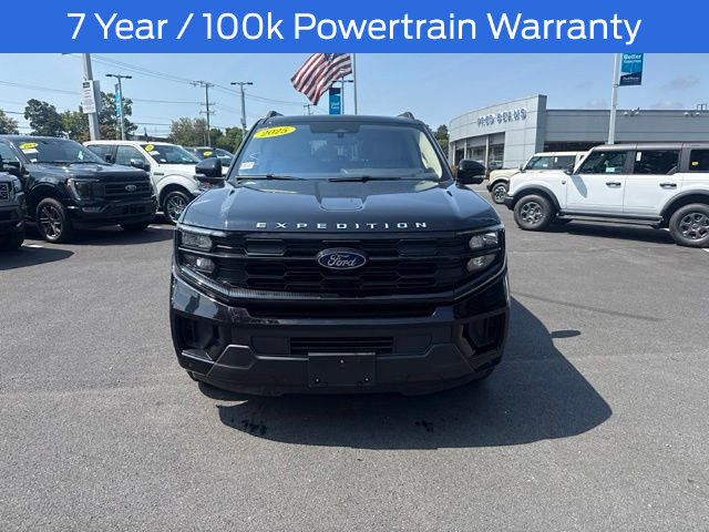 Certified 2025 Ford Expedition Active AWD/4WD image 2
