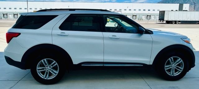 Certified 2023 Ford Explorer XLT AWD/4WD image 4