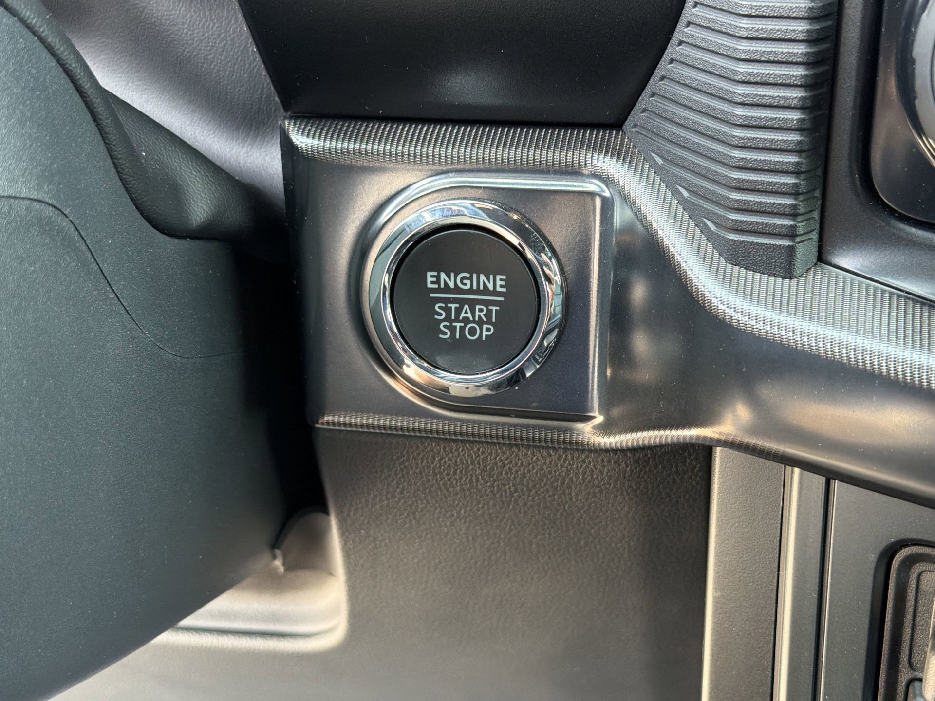 Certified 2025 Ford F150 Raptor image 17