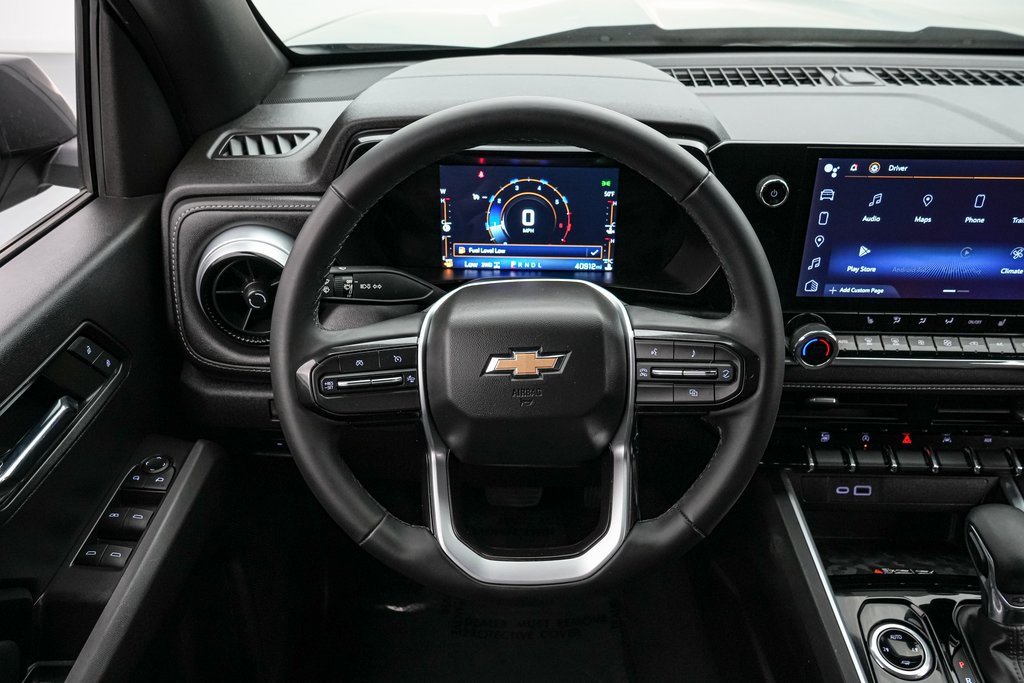 Used 2023 Chevrolet Colorado LT w/ LT Convenience Package II image 14