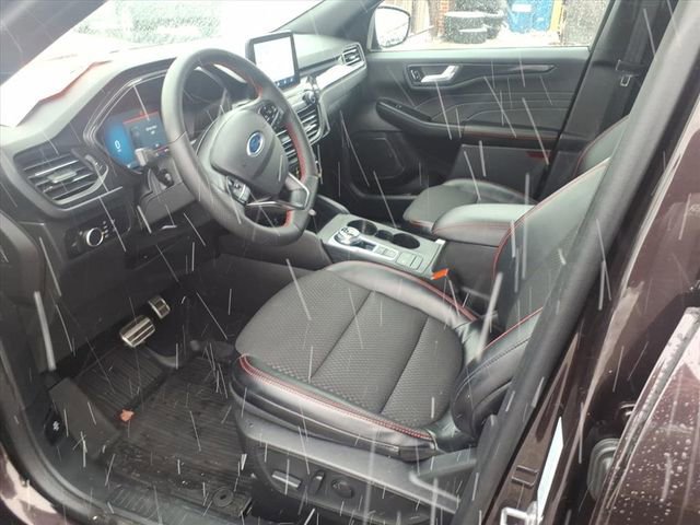 Certified 2023 Ford Escape ST-Line image 14