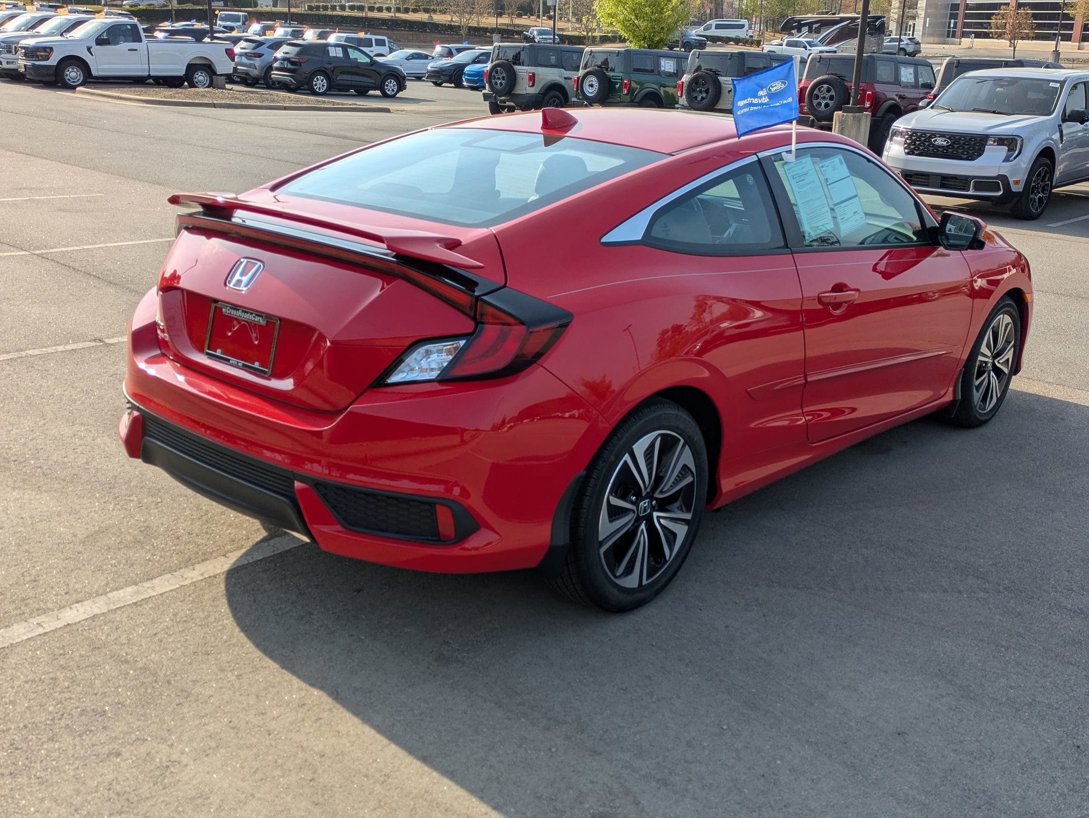 Used 2017 Honda Civic EX-T image 6