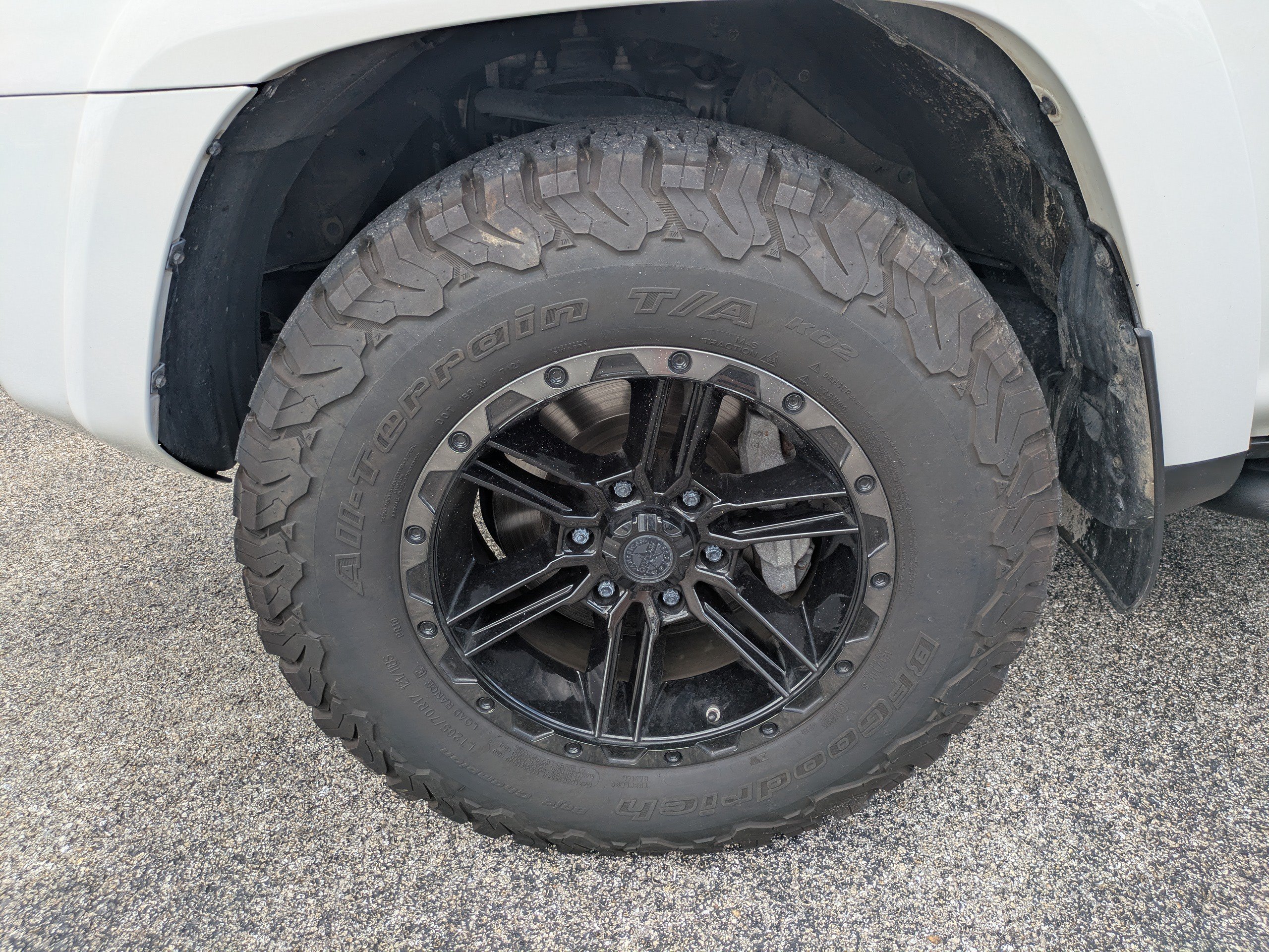 Used 2020 Toyota 4Runner TRD Off-Road AWD/4WD image 11