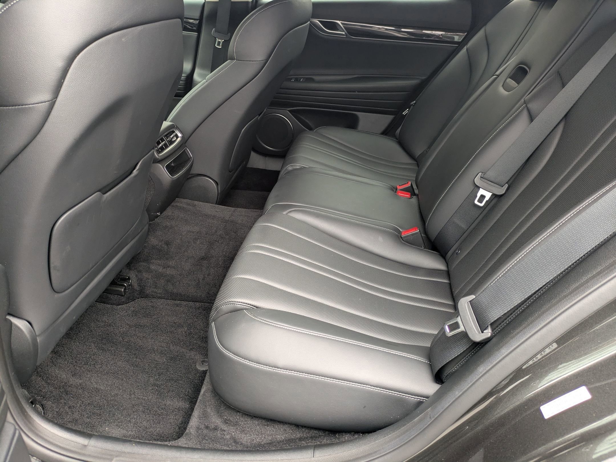 Used 2023 Genesis G80 2.5T RWD image 27