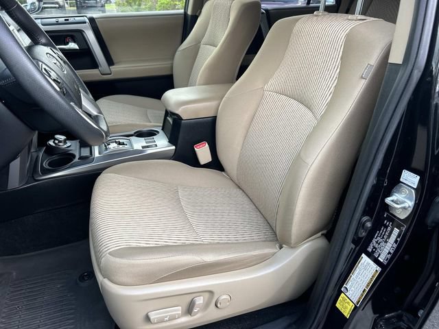 Used 2021 Toyota 4Runner SR5 AWD/4WD image 33