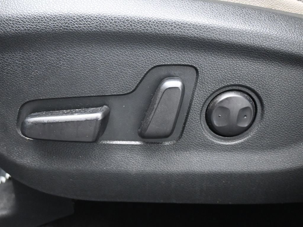 Used 2018 Kia Sportage EX w/ EX Sport Appearance Package image 39