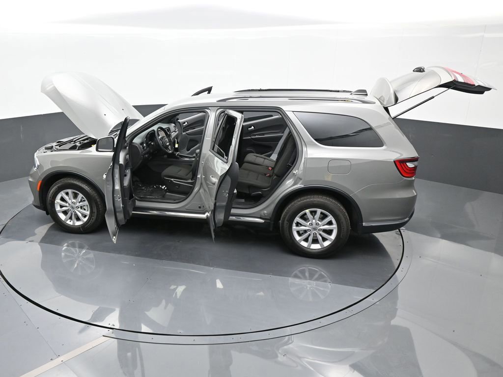 Used 2024 Dodge Durango SXT w/ 3rd Row Seating Group image 65