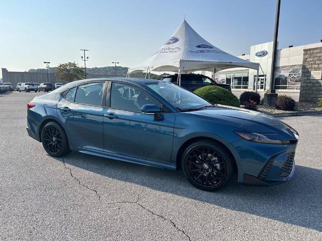 Used 2026 Toyota Camry SE w/ Convenience Package FWD image 39