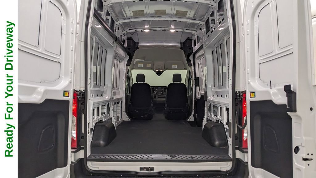 Certified 2024 Ford Transit 250 148 High Roof RWD image 7