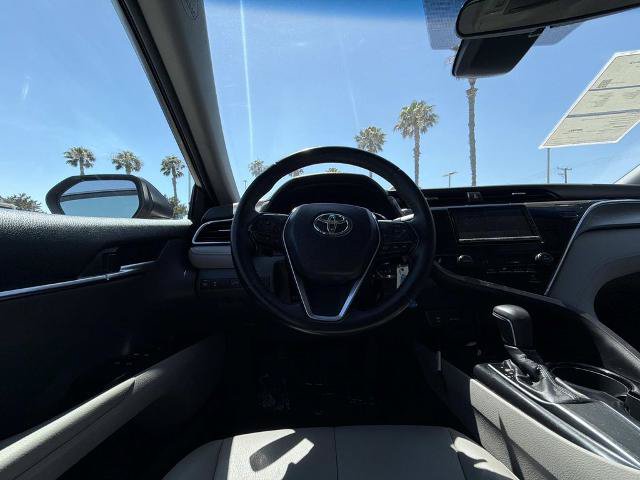 Used 2018 Toyota Camry SE FWD image 17