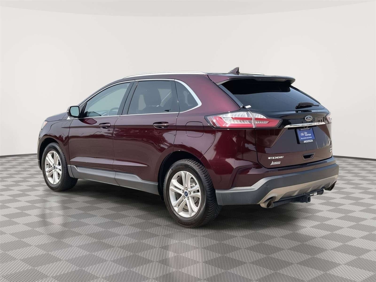 Certified 2019 Ford Edge SEL w/ Equipment Group 201A AWD/4WD image 9