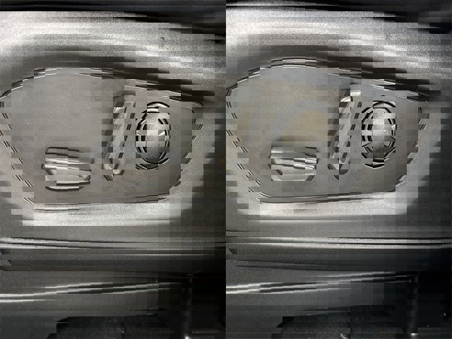 Certified 2023 Ford Explorer XLT w/ Equipment Group 202A image 4