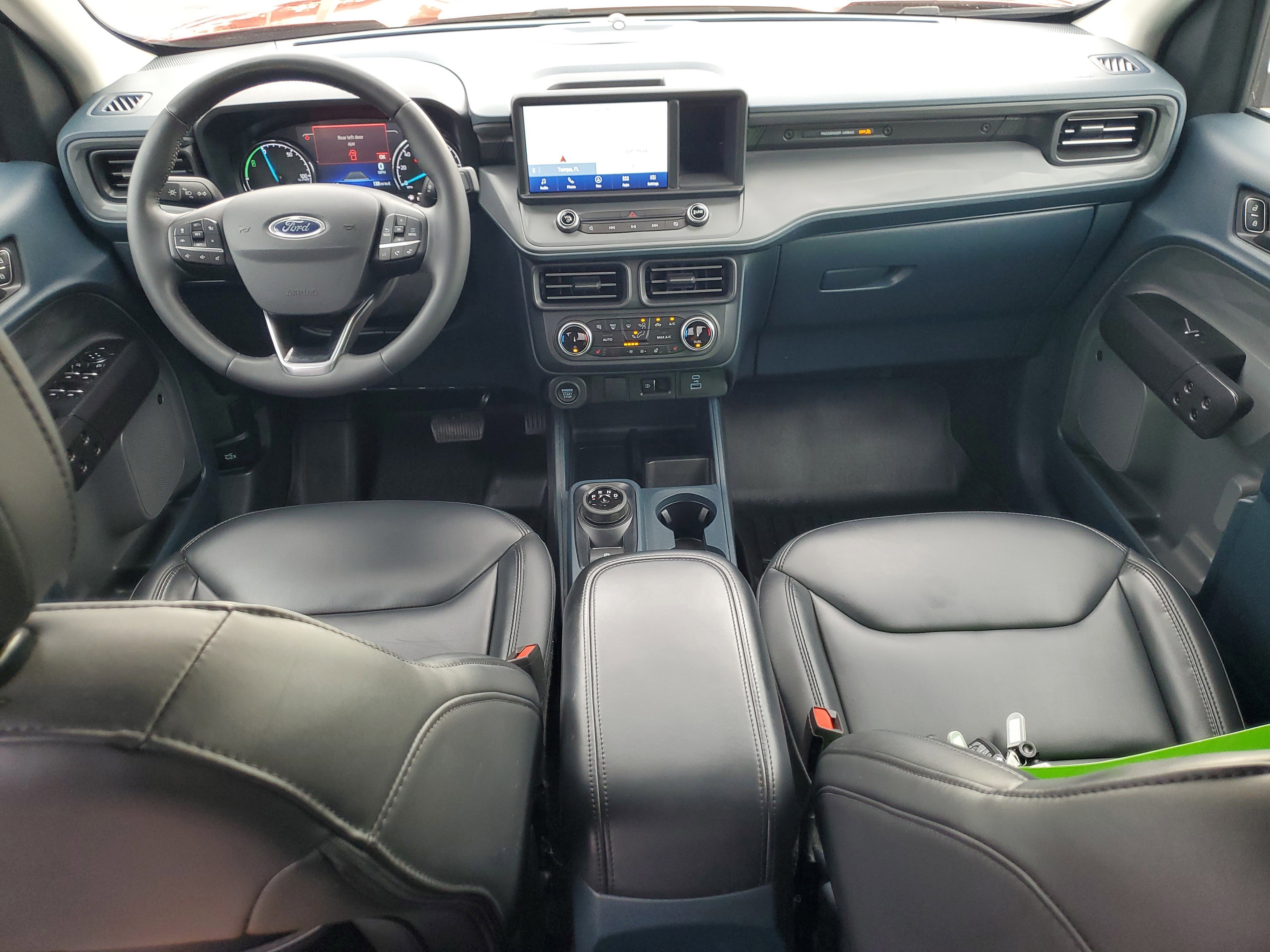 Certified 2024 Ford Maverick Lariat w/ Black Appearance Package image 13