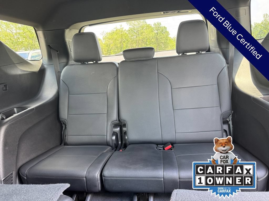 Used 2025 Chevrolet Traverse LT FWD image 31