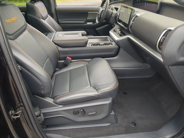 Certified 2025 Ford Expedition Tremor AWD/4WD image 37