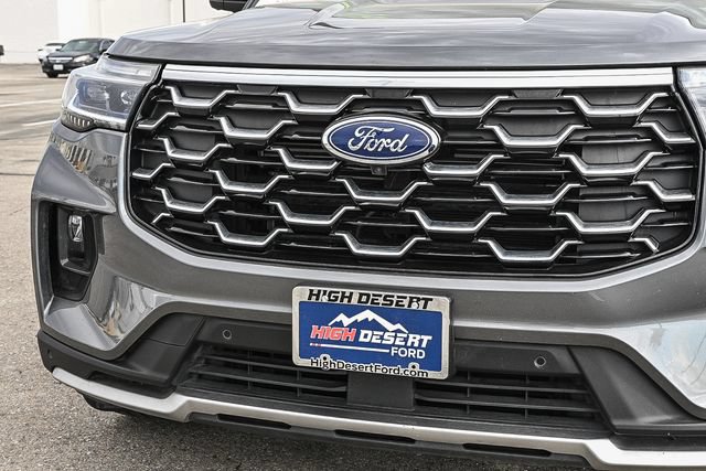 Certified 2025 Ford Explorer Platinum w/ LUX Leather Package AWD/4WD image 5