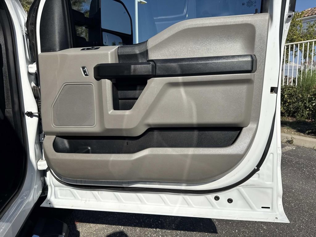 Certified 2021 Ford F250 XL w/ STX Appearance Package image 28