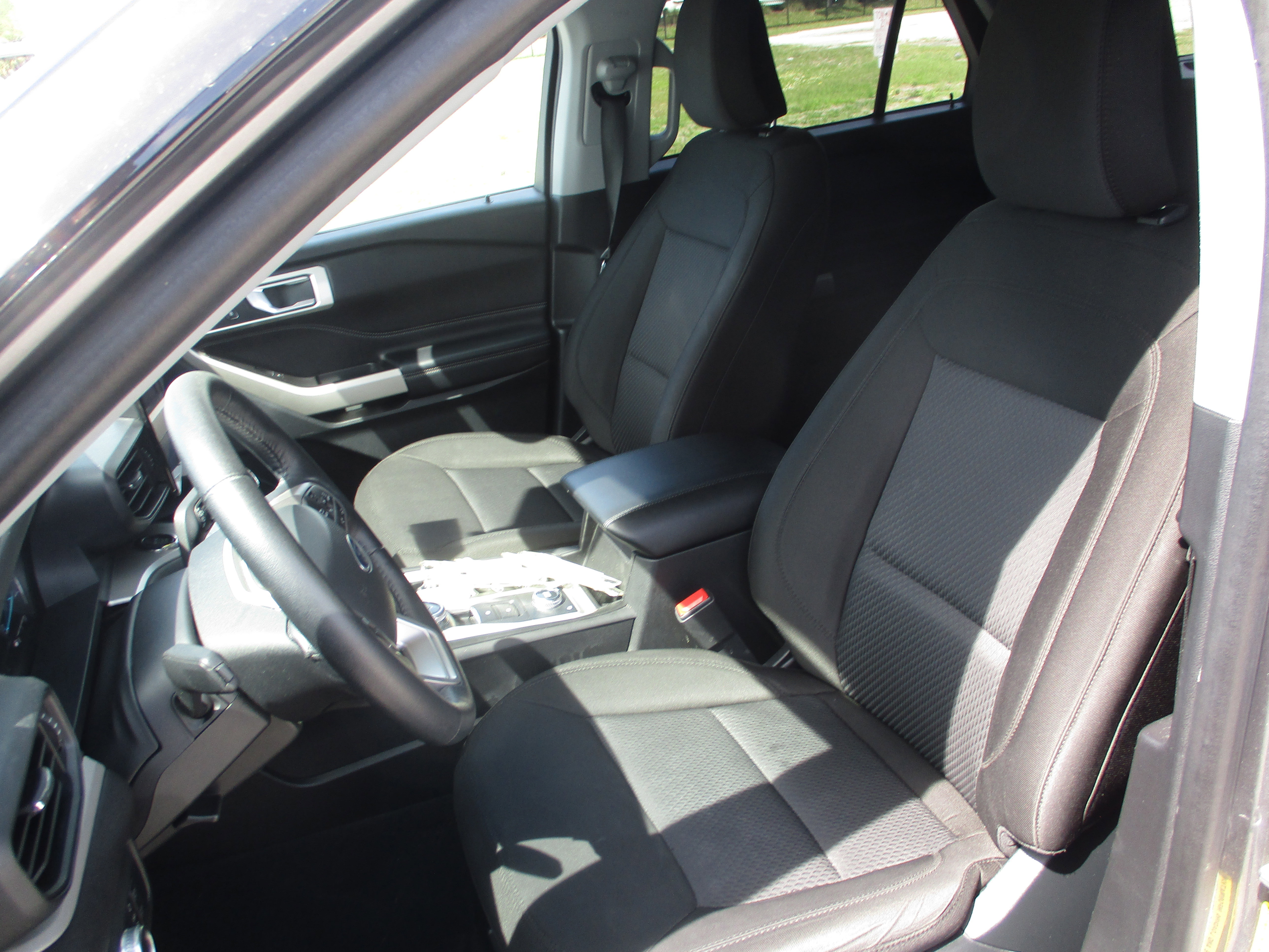 Certified 2022 Ford Explorer XLT image 10