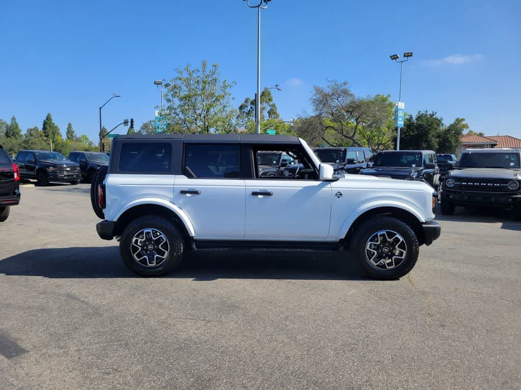Certified 2026 Ford Bronco Outer Banks AWD/4WD image 6