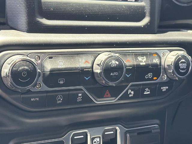 Used 2021 Jeep Gladiator Sport AWD/4WD image 15