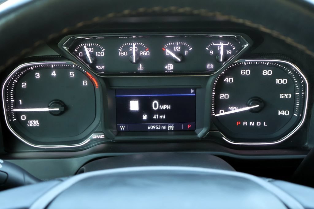 Used 2022 GMC Sierra 1500 AT4 w/ AT4 Preferred Package AWD/4WD image 39