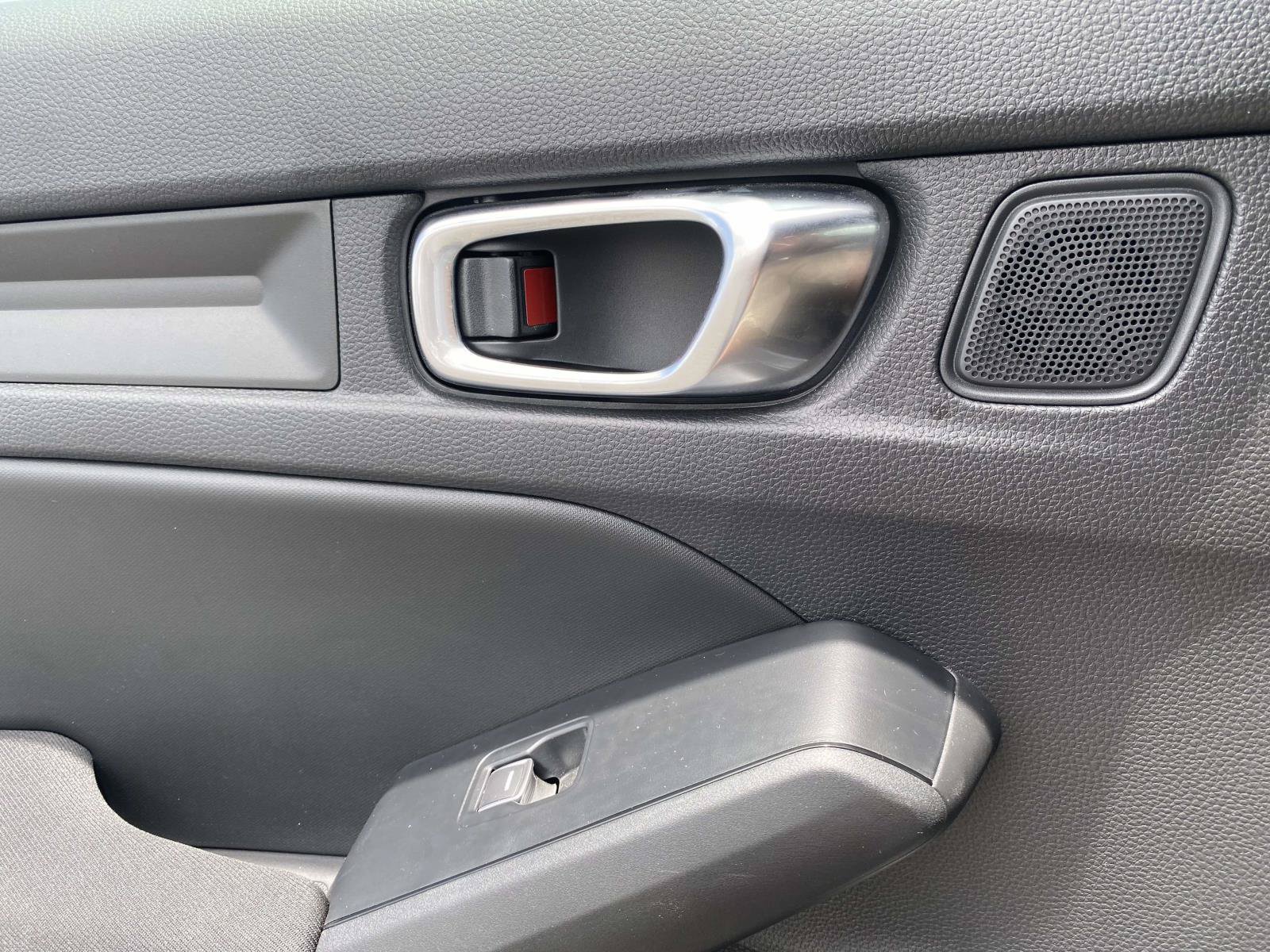 Used 2025 Honda Civic Sport image 13