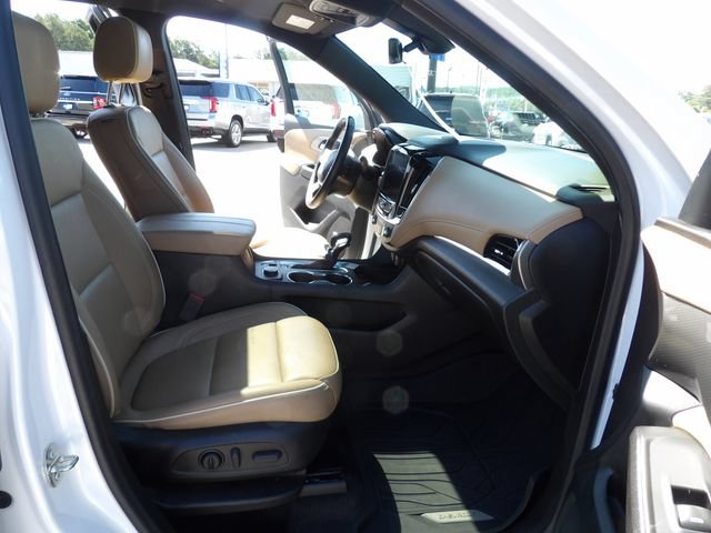 Used 2023 Chevrolet Traverse Premier w/ LPO, Floor Liner Package AWD/4WD image 33