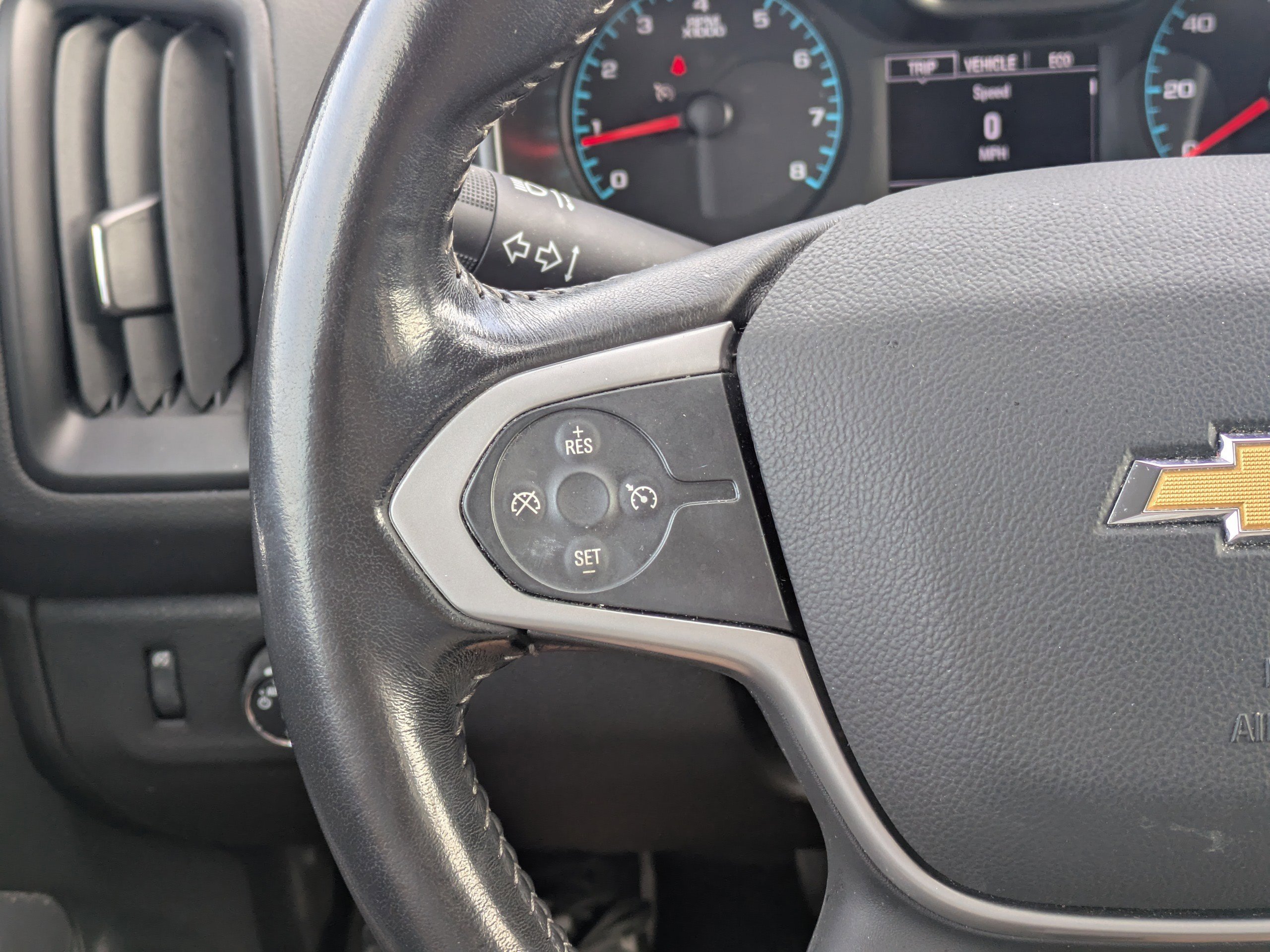 Used 2022 Chevrolet Colorado LT image 18