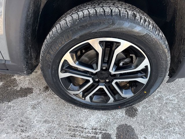 Used 2022 Jeep Compass Limited image 13